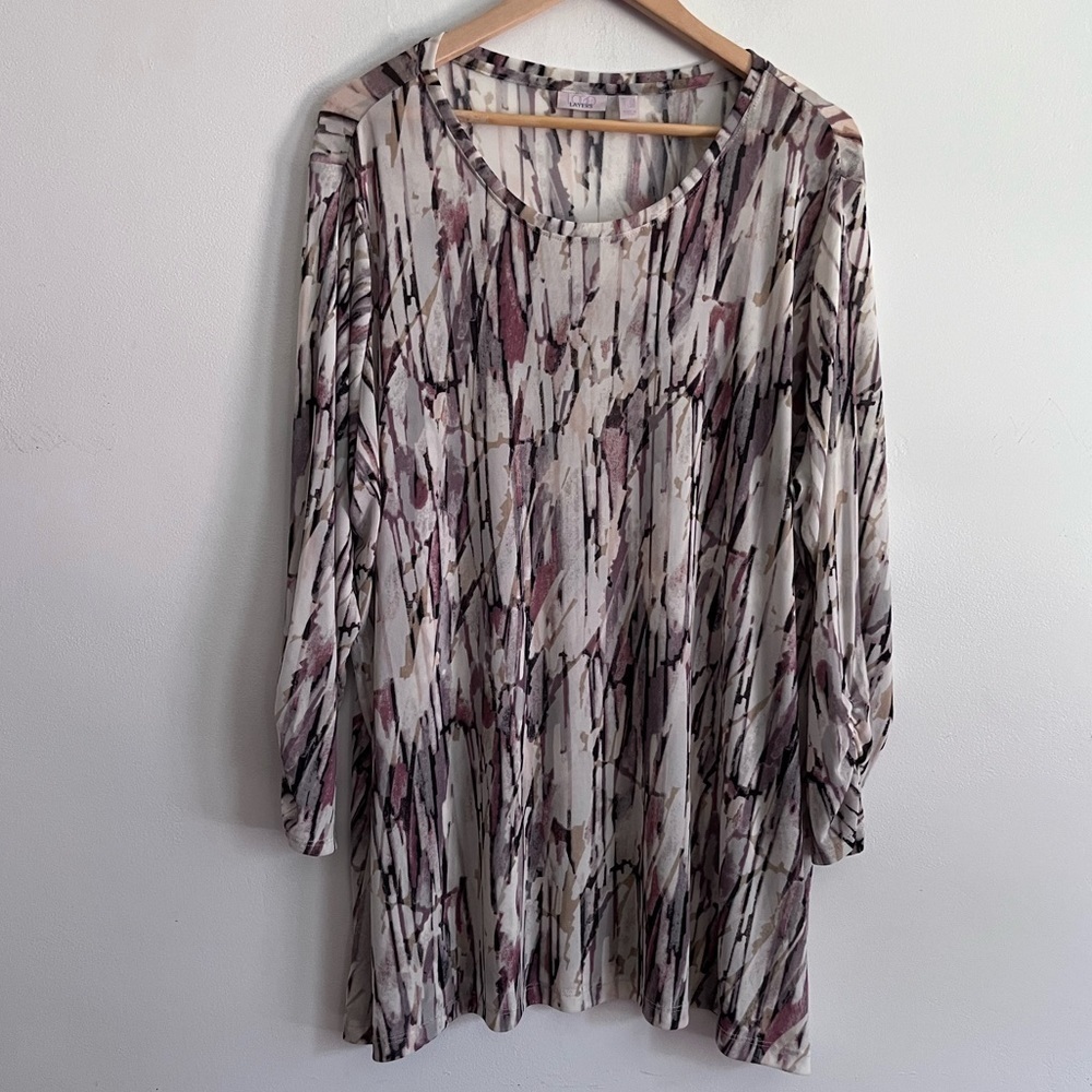 Logo Mesh Abstract Boho Ruched Top - Picture 1 of 5